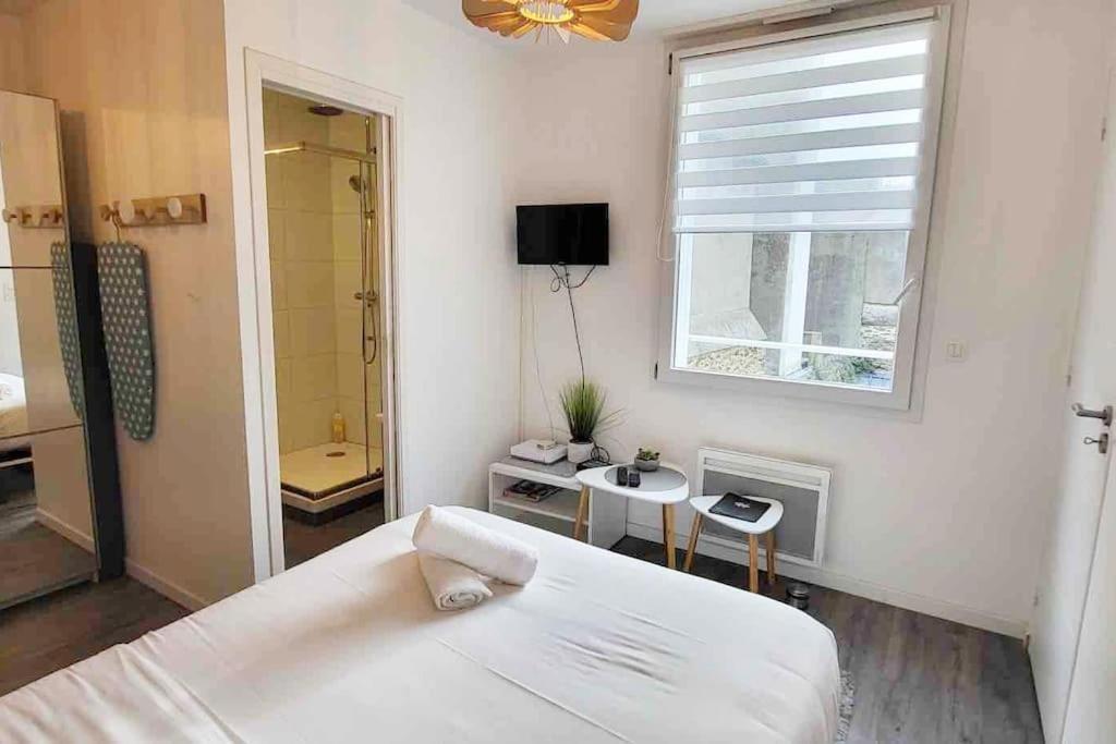 Apartment L'annexe - T1 Cuisine Separee - 750m Intra Muros - 50m Saint-Malo