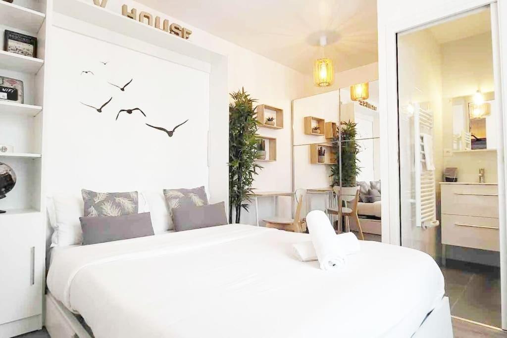 L'annexe - T1 Cuisine Separee - 750m Intra Muros - 50m Apartment